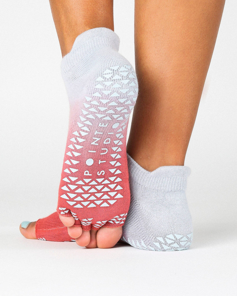 Tavi Savvy Grip Socks